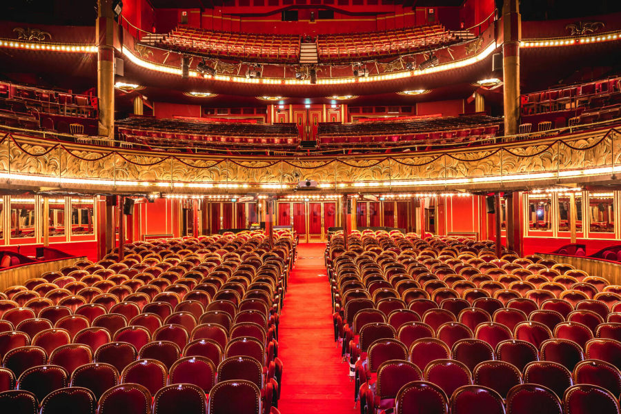 les-folies-bergere-16